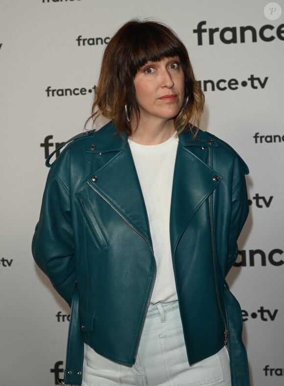 Daphné Bürki au photocall pour la conférence de presse de rentrée de France TV à la Grande Halle de la Villette à Paris, France, le 6 juillet 2022. © Coadic Guirec/Bestimage