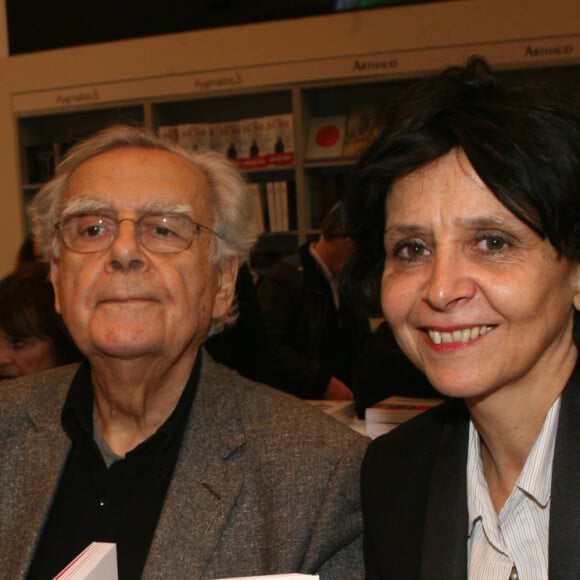 Bernard Pivot et sa fille Cécile Pivot - Salon du livre à la porte de Versailles à Paris le 16 mars 2018.  