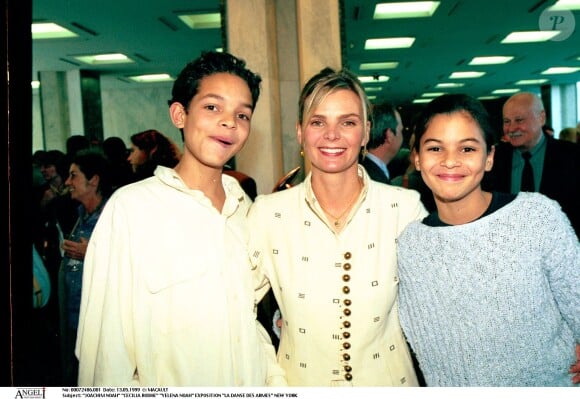 Cecilia Rodhe avec les deux enfants qu'elle a eus avec Yannick : Joakim et Yéléna.