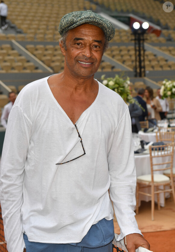 Yannick Noah nouveau capitaine de l'équipe de France de tennis-fauteuil - Yannick Noah - 2ème édition du gala "Coeur Central" au profit de Terre d'Impact fonds de dotation de la FFT et de l'association "Fête le Mur "sur le Court Central Philippe Chatrier à Roland Garros, Paris le 28 juin 2023. © Veeren/Bestimage