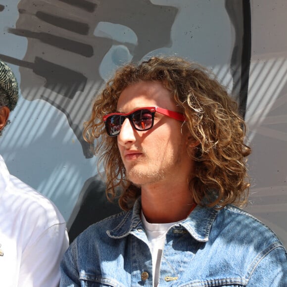 Yannick Noah, Joalukas Noah assistent à l'inauguration de la fresque de Yannick Noah à Roland-Garros 2023 le 28 mai 2023 à Paris, France. Photo par Nasser Berzane/ABACAPRESS.COM