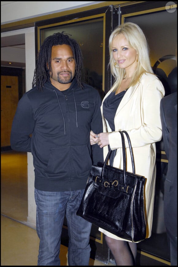 Christian et Adriana Karembeu - Vente aux enchères d'art contemporain "Lee Cooper 100 ans" au profit de la Croix Rouge et de l'association Designers Against Aids.