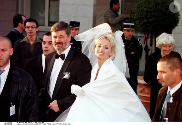 Adriana Karembeu lors de son mariage avec Christian Karembeu en Corse en 1998.