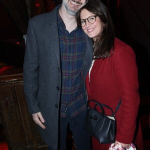 Vincent Desagnat et sa femme Mathilde Vernon assistent à "Nous, les Leroy" ; After Party organisé par Five Eyes Production qui se tient à Raspoutine à Paris, France le 3 avril 2024 à Paris. Photo par Jerome Domine/ABACAPRESS.COM