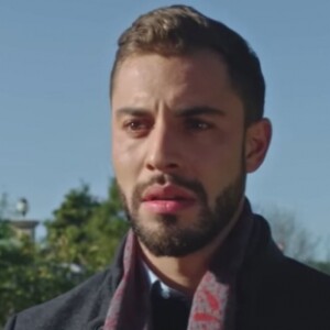 Marwan Berreni aurait dû rempiler dans "Plus belle la vie, encore plus belle", la suite qu'a donnée TF1 à la série, dix-huit mois après son arrêt sur France 3.