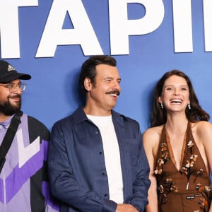 Patrick d'Assumçao, Hakim Jemili, Laurent Lafitte, Joséphine Japy, Camille Chamoux et Ophélia Kolb - Avant-première Netflix de la série "Tapie" à l'UGC Normandie Paris le 11 septembre 2023. © Coadic Guirec/Bestimage