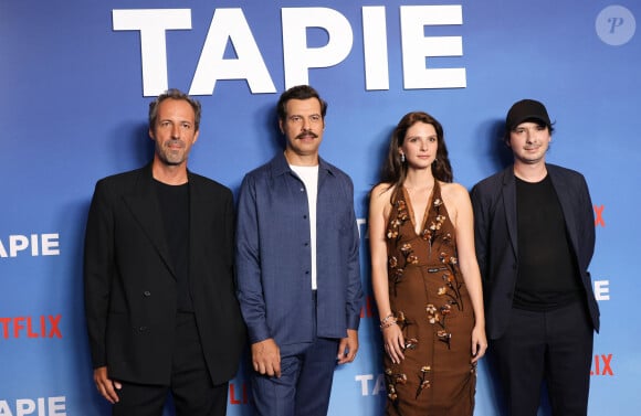 Tristan Séguéla, Laurent Lafitte, Joséphine Japy et Olivier Demange - Avant-première Netflix de la série "Tapie" à l'UGC Normandie Paris le 11 septembre 2023. © Coadic Guirec/Bestimage