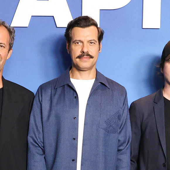 Tristan Séguéla, Laurent Lafitte et Olivier Demangel - Avant-première Netflix de la série "Tapie" à l'UGC Normandie Paris le 11 septembre 2023. © Coadic Guirec/Bestimage