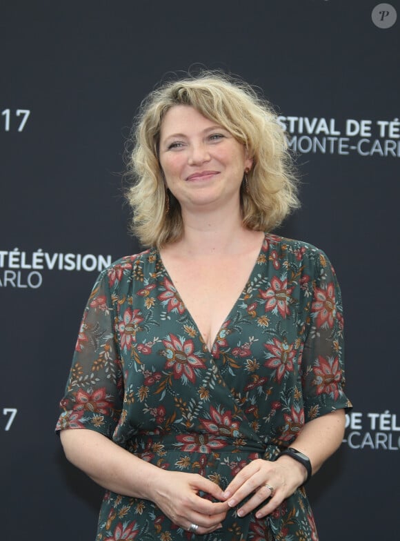 Cécile Bois lors du photocall de "Candice Renoir" lors du 57ème Festival de la télévision de Monté-Carlo le 17 juin 2017. © Denis Guignebourg / Bestimage