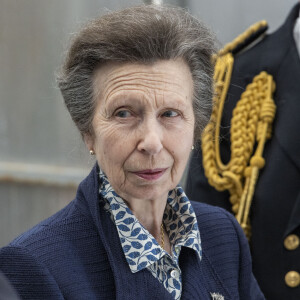 La princesse Anne, marraine du Musée national de la Royal Navy, visite le projet de conservation HMS Victory à la base navale de Portsmouth, le 9 mai 2024. 