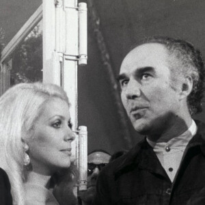 Marcello Mastroianni, Catherine Deneuve, Michel Piccoli et Juliette Greco en mai 1973. Photo par DPA/ABACAPRESS.COM