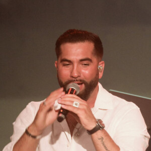 Exclusif - Kendji Girac - Célébration des 10 ans du centre commercial Beaugrenelle à Paris, France. Le 12 octobre 2023. © Christophe Clovis / Bestimage 