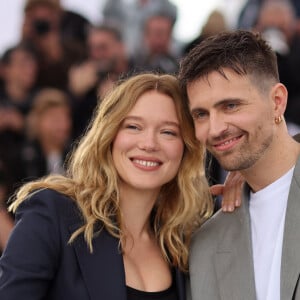Léa Seydoux et Raphaël Quenard - Photocall du film "Le deuxième acte", présenté hors compétition, lors du 77ème Festival International du Film de Cannes (14 - 25 mai 2024), le 15 mai 2024. 