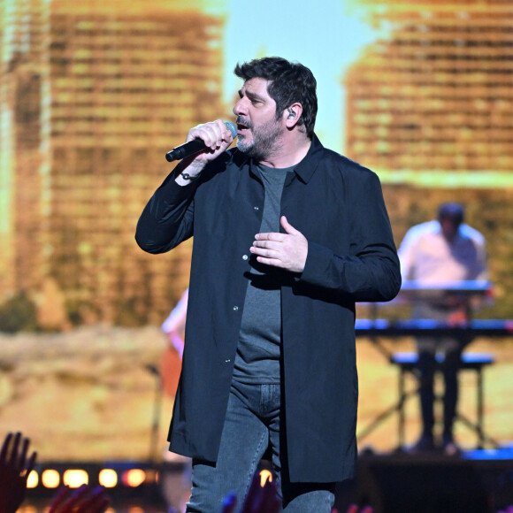 Exclusif - No Web - Patrick Fiori - Enregistrement de l'émission de télévision "Le Grand Concert des Régions : Ici c'est Aix en Provence", à l'Arena du Pays d'Aix, présentée par L.Luyat et L.Thilleman, et diffusée le 17 mai sur France 3. Le 30 avril 2024. © Bruno Bebert-Jack Tribeca / Bestimage
