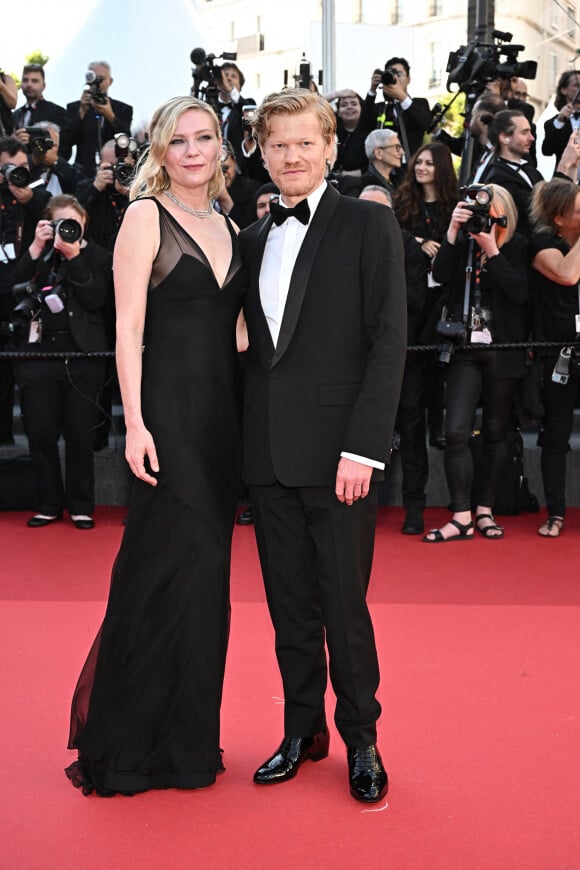 Kirsten Dunst et Jesse Plemons - Montée des marches  "Kinds Of Kindness" à Cannes, le 17 mai 2024. Photo by David Niviere/ABACAPRESS.COM