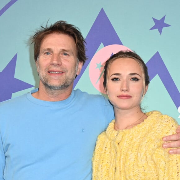 Alexandra Lamy et Thomas Jouannet ont vécu en couple pendant 8 ans et ont donné naissance à Chloé.
Thomas Jouannet et Chloe Jouannet posant pour le photocall du court-métrage "Allez ma fille" lors du 27ème Comedy Film Festival à L'Alpe d'Huez. Mireille Ampilhac/ABACAPRESS.COM