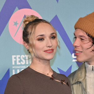 Chloé Jouannet et son compagnon Sandor Funtek lors de la cérémonie de clôture du 27e Festival du film de l'Alpe d'Huez à l'Alpe d'Huez, le 20 janvier 2024. Julien Reynaud/APS-Medias/ABACAPRESS.COM