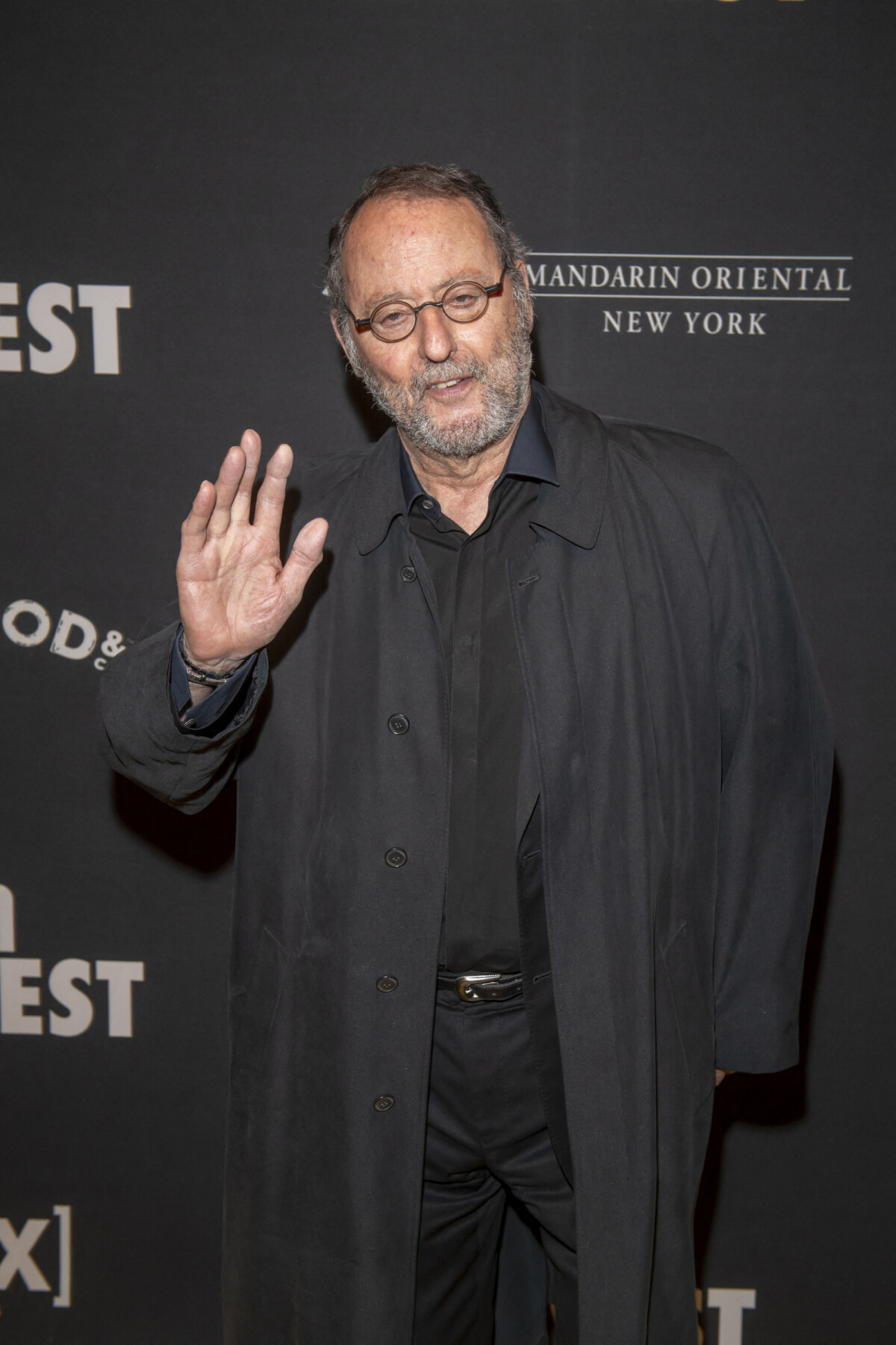 Vidéo : Jean Reno explique les raisons de l'échec de son premier ...