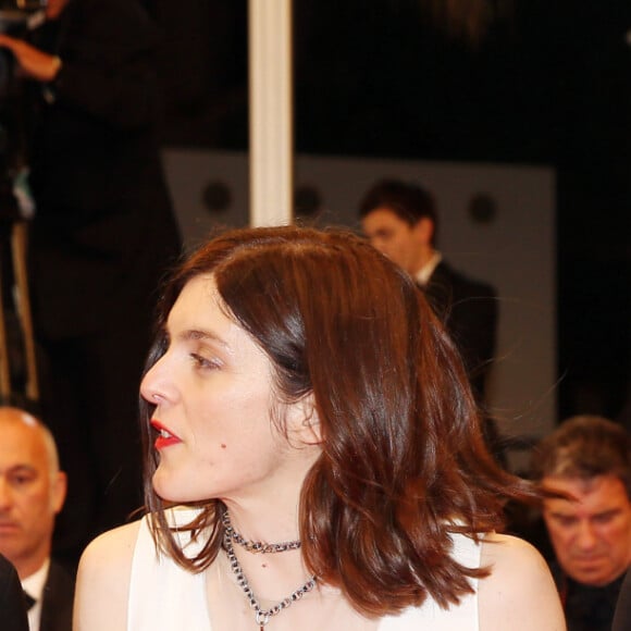 Anaïs Demoustier, Valérie Donzelli, Jérémie Elkaïm (montre Jaeger-LeCoultre) - Montée des marches du film "Marguerite & Julien" lors du 68 ème Festival International du Film de Cannes, à Cannes le 19 mai 2015. 