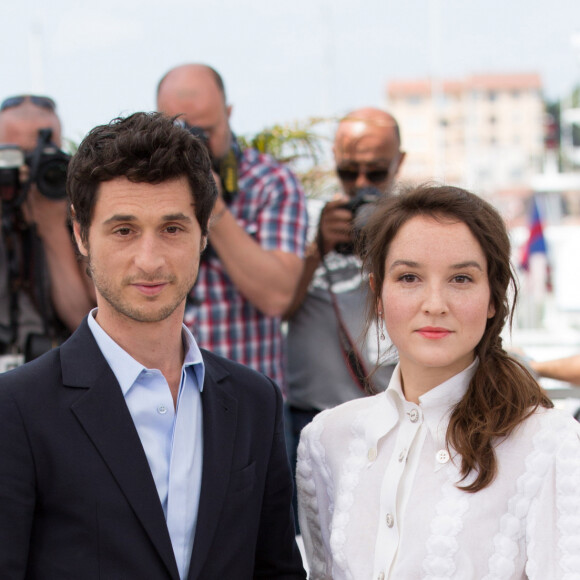 Jérémie Elkaïm, Anaïs Demoustier - Photocall du film "Marguerite & Julien" lors du 68ème festival international du film de Cannes. Le 19 mai 2015. 