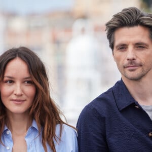 Anaïs Demoustier, Raphaël Personnaz au photocall du jury "Camera d'Or" lors du 76ème Festival International du Film de Cannes, le 17 mai 2023. © Dominique Jacovides/Cyril Moreau/Bestimage 