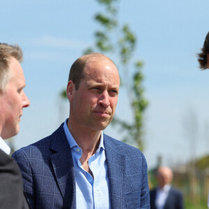 Il n'honorera pas la visite qu'il avait prévue ce 23 mai
Le prince William, prince de Galles lors d'une visite sur le site où sera construit le tout premier projet de logement du duché de Cornouailles à Nansledan, Cornouailles, Royaume Uni, le 9 mai 2024. © Toby Melville/Pool/Mirrorpix/Bestimage