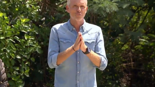 Koh-Lanta 2024 : 3 candidats qualifiés pour les poteaux, grosses tensions à l'orientation et une nuit insolite avant la finale !