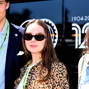 La princesse Alexandra de Hanovre et Charlotte Casiraghi durant la journée des qualifications du 81ème Grand Prix de Formule 1 de Monaco, le 25 mai 2024. © Bruno Bebert/Bestimage 