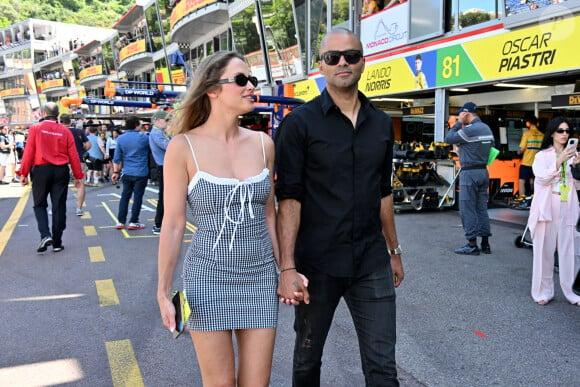 Le couple est d'ailleurs apparu tout sourire face aux photographes. 
Tony Parker et sa compagne Agathe Teyssier durant la journée des qualifications du 81ème Grand Prix de Formule 1 de Monaco, le 25 mai 2024. © Bruno Bebert/Bestimage