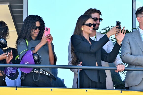 Tina Kunakey, l'ex de Vincent Cassel, Izabel Goulart et son fiancé Kevin Trapp durant la journée des qualifications du 81ème Grand Prix de Formule 1 de Monaco, le 25 mai 2024. © Bruno Bebert/Bestimage