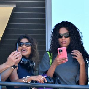 Tina Kunakey, l'ex de Vincent Cassel, Izabel Goulart et son fiancé Kevin Trapp durant la journée des qualifications du 81ème Grand Prix de Formule 1 de Monaco, le 25 mai 2024. © Bruno Bebert/Bestimage