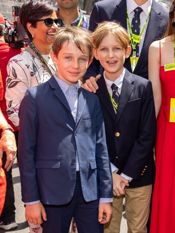 L'heureux petit garçon accompagne parfois sa maman à des événements officiels. 
Sacha Casiraghi, Raphaël Elmaleh lors du Grand Prix de Formule 1 (F1) de Monaco, le 26 mai 2024. © Bruno Bebert/Pool Monaco/Bestimage