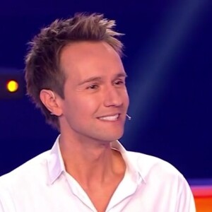 C'est finalement Cyril Féraud qui va reprendre "Tout le monde veut prendre sa place"
Cyril Féraud sur le plateau de "Slam"