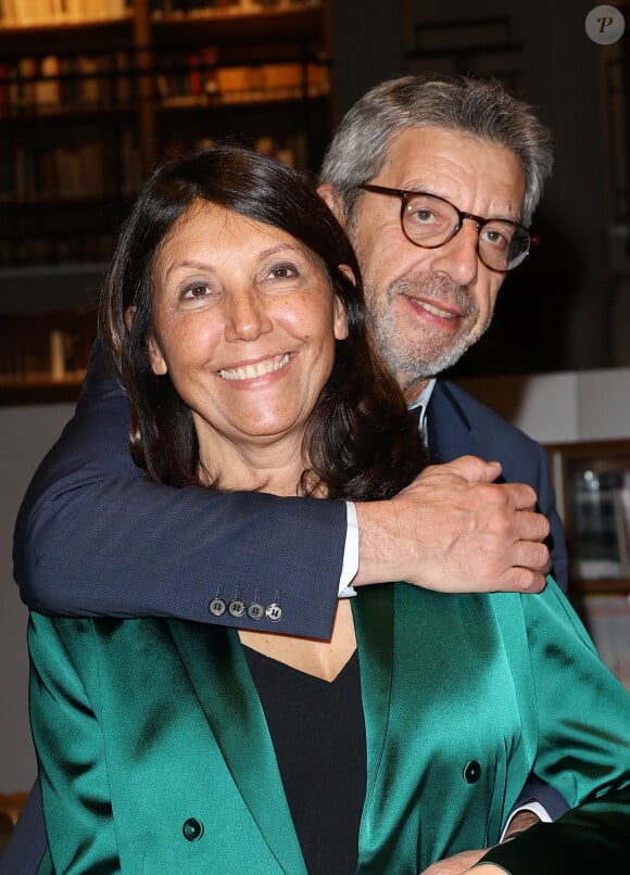 Michel Cymes avec sa femme Nathalie - Dîner de Gala Moteur! à la Bibliothèque Nationale de France (BNF) à Paris le 25 mars 2024 © Guirec Coadic / Bestimage 