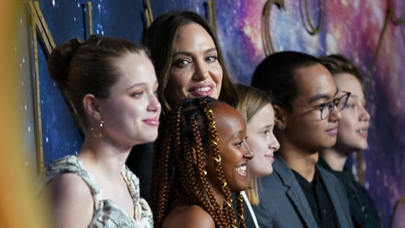 Angelina Jolie : Quatre de ses enfants qu'elle a eus avec Brad Pitt sont déjà majeurs, mais que font-ils désormais dans la vie ?