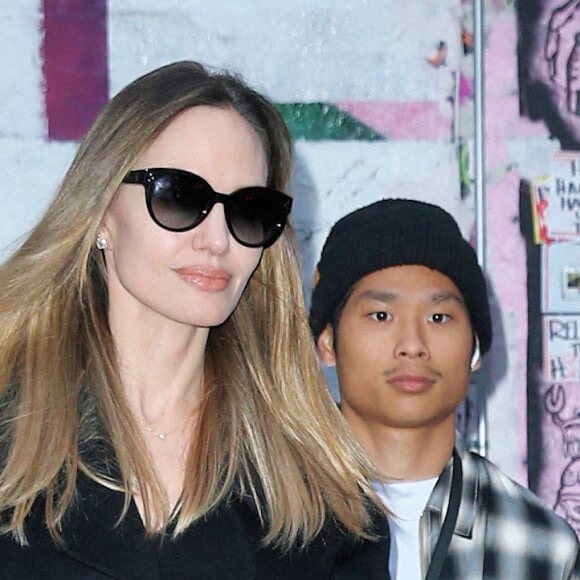 Angelina Jolie et Pax Thien Jolie-Pitt quittent l'Atelier Jolie à Soho à New York City, NY, États-Unis, 27 décembre 2023. Photo par Christopher Peterson/Splash News/ABACAPRESS.COM