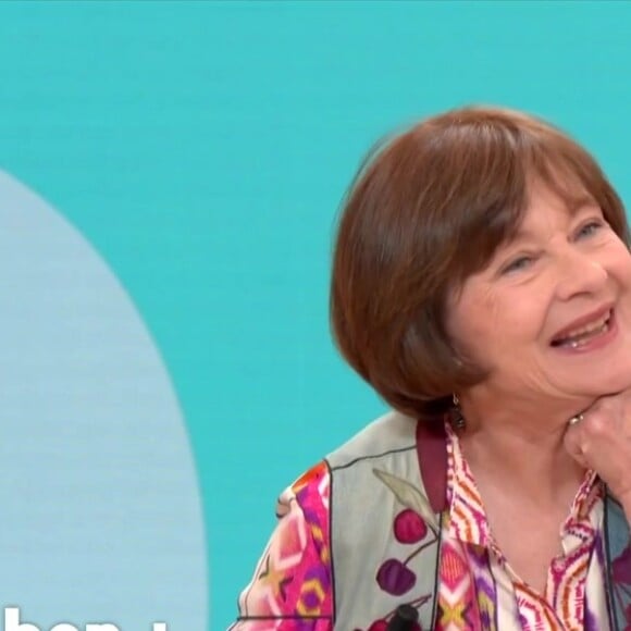 Macha Méril a dévoilé le rôle qu'elle a joué dans son arrivée sur TF1
Macha Méril sur le plateau de "Bonjour !"
