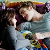 Regardez l'extrait de "Twilight III" avec Robert Pattinson et Kristen Stewart... au lit !
