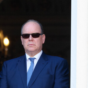 La princesse Charlene, le prince Albert II de Monaco et leur fille la princesse Gabriella durant la procession de la Fête Dieu sur la place du Palais, le 16 juin 2022.© Claudia Albuquerque / Bestimage 