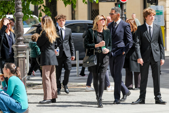 Milo Lavoine, Sarah Poniatowski (Lavoine), son compagnon Roschdy Zem, Roman Lavoine - Arrivées aux obsèques du prince Jean-Stanislas Poniatowski en l'Eglise polonaise à Paris, France. © Jacovides-Moreau/Bestimage