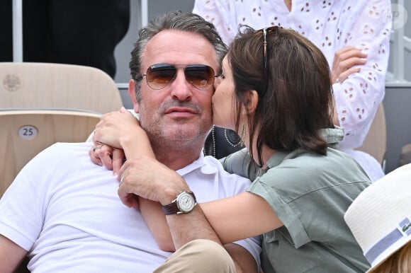 Jean Dujardin et Nathalie Pechalat assistent aux Internationaux de France de tennis 2019 - Quinzième jour à Roland Garros, le 9 juin 2019 à Paris, en France. Photo par Laurent Zabulon / ABACAPRESS.COM