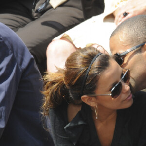 Eva Longoria Parker et son mari Tony Parker assistent à un match des Internationaux de France de tennis 2009 à Roland Garros à Paris, France, le 5 juin 2009. Photo par Frederic Nebinger/ABACAPRESS.COM