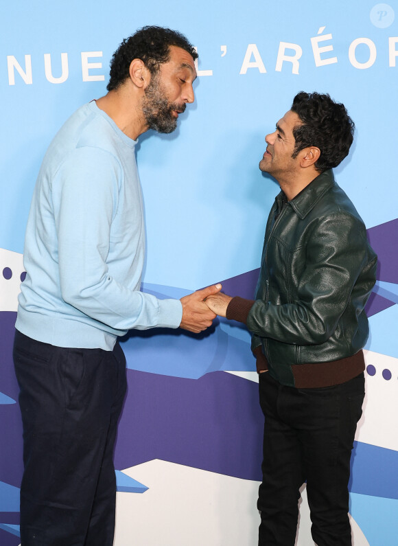 Ramzy Bedia et Jamel Debbouze - Avant-première du film "Terminal" au Cinéma Max Linder à Paris le 8 Avril 2024. © Coadic Guirec/Bestimage