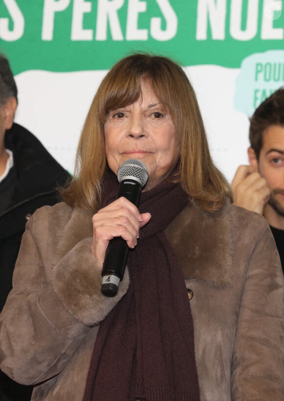 Endettée, condamnée pour fraude fiscale, obligée de quitter son domicile, elle a connu d'innombrables déconvenues...
Chantal Goya lors du lancement de l'édition 2019 des Peres Noels Verts sur le parvis de l'hôtel de ville à Paris, le 25 Novembre 2019. Cette opération vise a récolter jeux et jouets neufs pour les redistribuer aux enfants de familles en situation de précarité. Photo de Denis Guignebourg/ABACAPRESS.COM