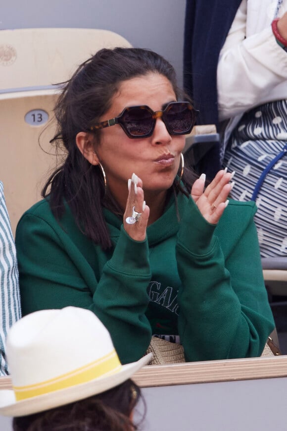 Inès Reg (Inès Reghioua) avec son meilleur ami Mickaël Montadir dans les tribunes des Internationaux de France de tennis de Roland Garros 2024 à Paris, France, le 3 juin 2024. © Jacovides-Moreau/Bestimage 