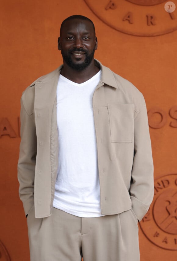 Ladji Doucouré - Célébrités dans les tribunes des Internationaux de France de tennis de Roland Garros 2024 à Paris le 8 juin 2024. © Jacovides-Moreau/Bestimage 