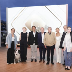 Exclusif - Laura Martin-Contini, le chien Messi, Zaho de Sagazan, Patrick Cohen, Pierre Lescure, Claude Lelouch, Anne-Sophie Lapix, Raphael Mezrahi, Emilie Dequenne, Anne-Elisabeth Lemoine sur le plateau de l'émisson "C à vous" lors du 77ème Festival International du Film de Cannes le 15 mai 2024. © Jack Tribeca / Bestimage