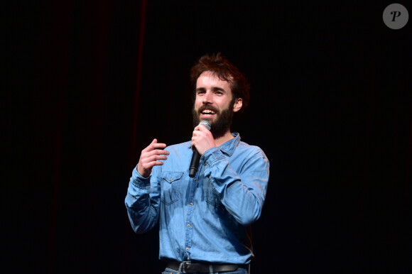 Aymeric Lompret - Soirée "Rire et Résistance" au profit de l'association "Le Rire Médecin" au Palais des glaces à Paris, le 21 mars 2016. © Giancarlo Gorassini/Bestimage