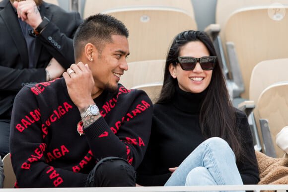 Alphonse Areola (gardien de foot du Psg) et sa femme Marrion Areola - People dans les tribunes lors des internationaux de France de tennis de Roland Garros 2019 à Paris le 28 mai 2019. © Jacovides-Moreau/Bestimage 