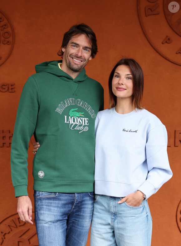 Camille Lacourt et sa compagne Alice Detollenaere - Célébrités au village des Internationaux de France de tennis de Roland Garros 2024 à Paris le 2 juin 2024. © Jacovides / Moreau / Bestimage 